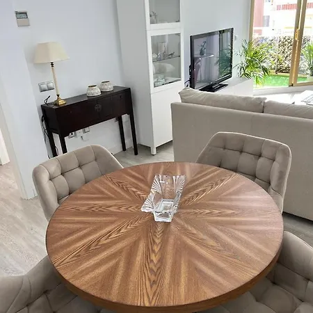 شقة Fuengirola, Dona Sofia Amazing Sea View